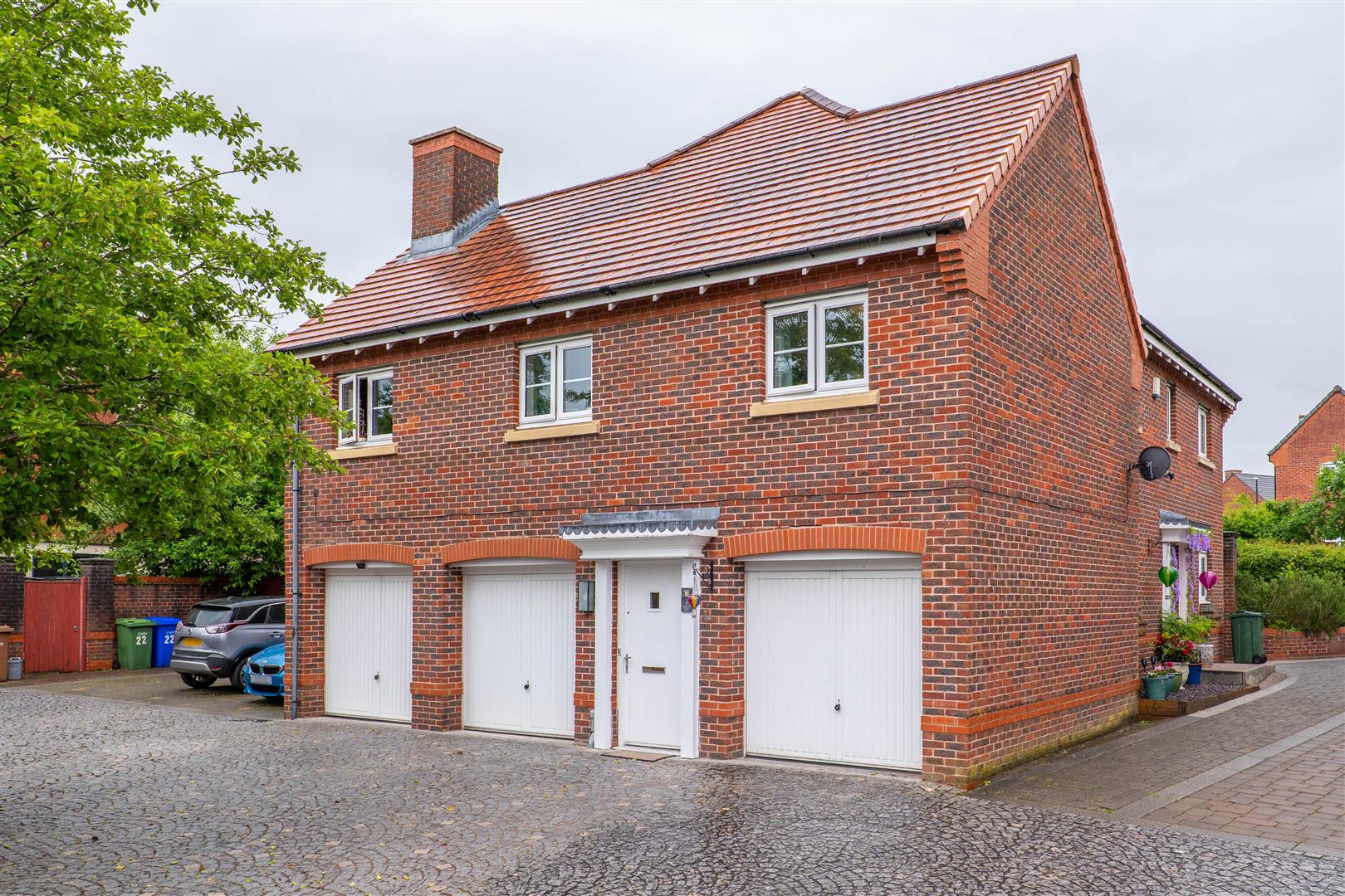 2 bed property in Chiltern Mews, Chorley